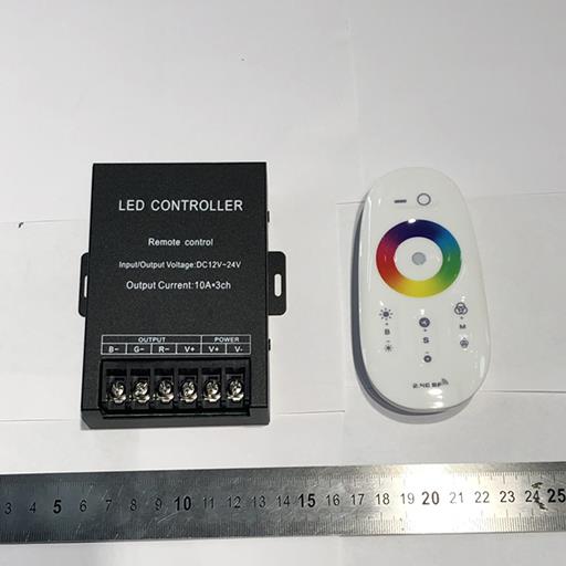 RGB Контроллер с радиопультом QC19 12-24V 360-720W 3*10A